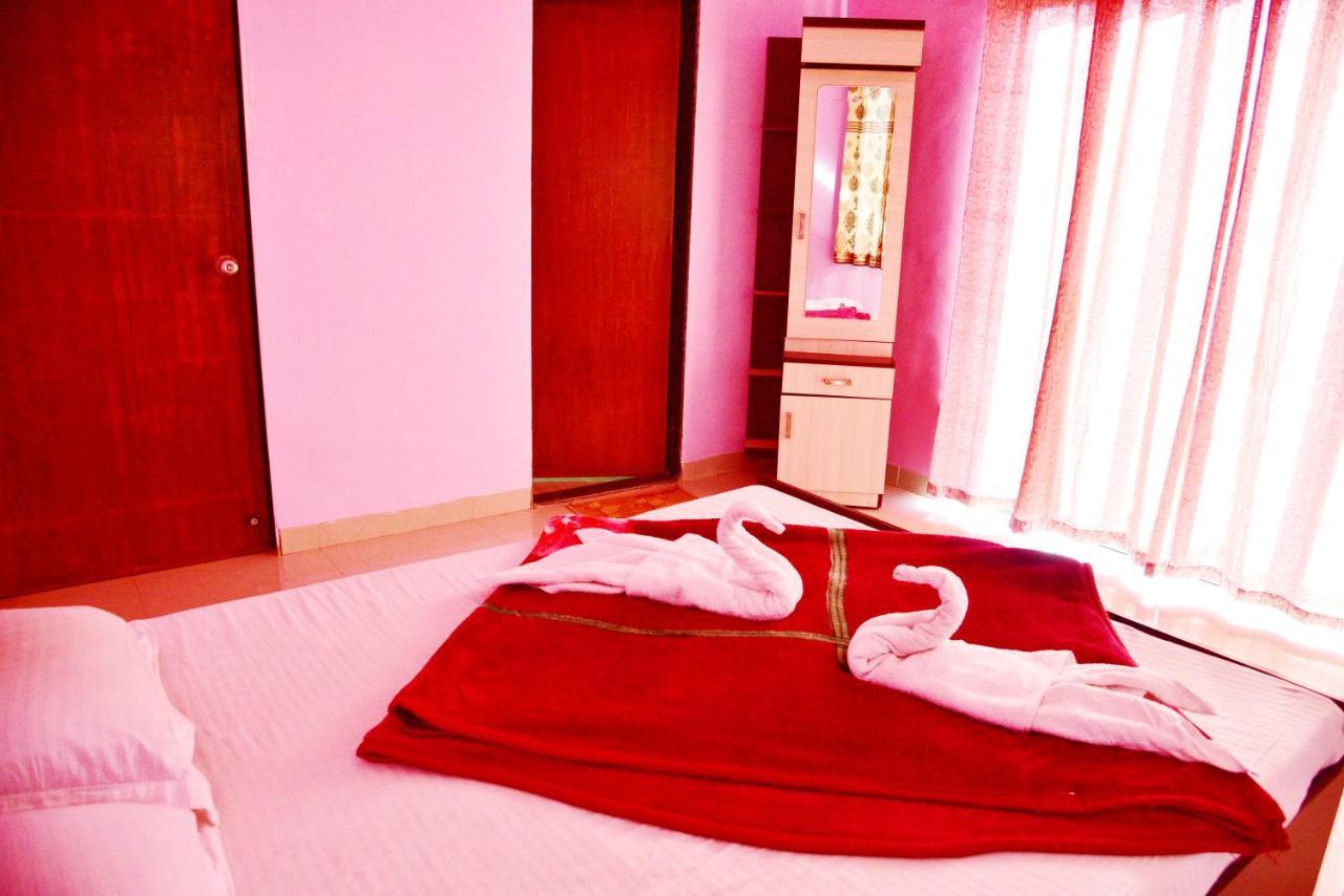 Hrishikesh Villa, Besides Valley Mahābaleshwar Екстериор снимка